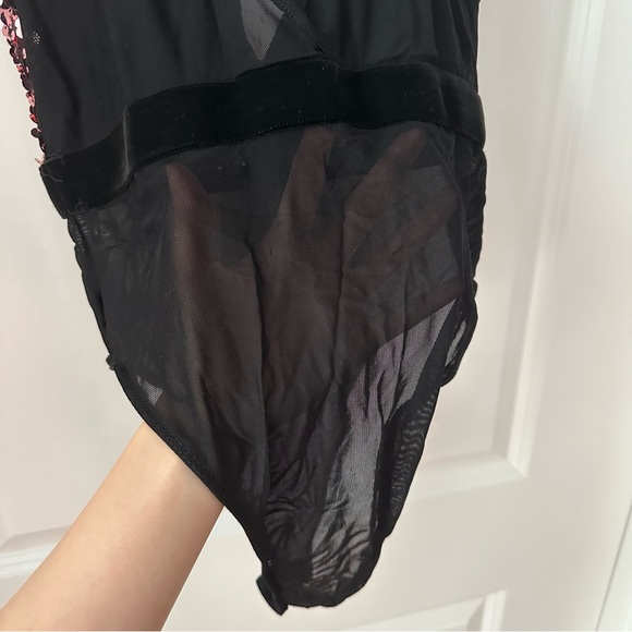 (2 for $30) SHEIN sequin scoop neck bodysuit NWT - Picture 5 of 6